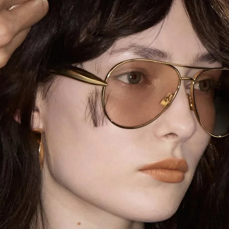 Luxury Designer Oversized Pilot Metal Sunglasses Women Fashion Vintage Sunglasses Men Travel Female Eyewear UV400 Gafas De Sol